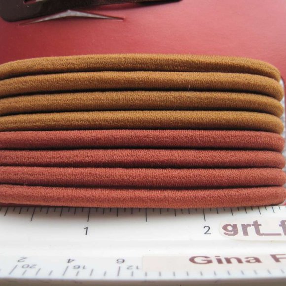 Goody Color Collection Shades of Red 8 Hair Elastics 4 Snap Clips Orange Shiny - Picture 4 of 8